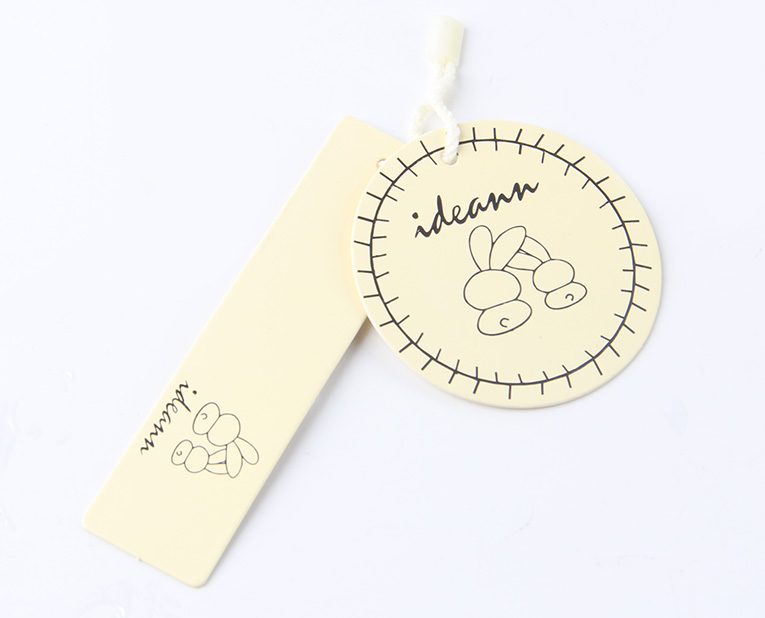 做內衣吊牌的年輕師傅給制造商帶來訂制麻煩(下) 做內衣吊牌的年輕師傅給制造商帶來訂制麻煩(下)